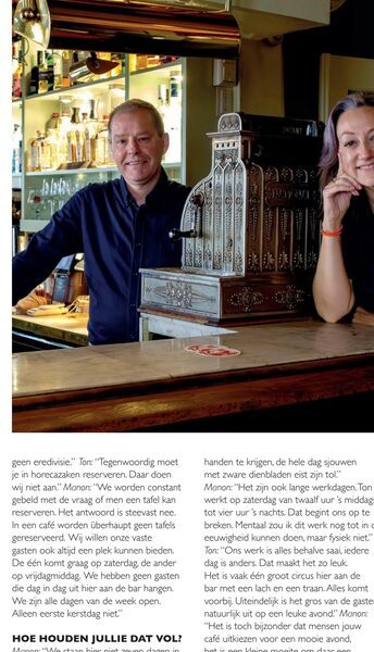 Achter de bar bij Café 't Kantoor