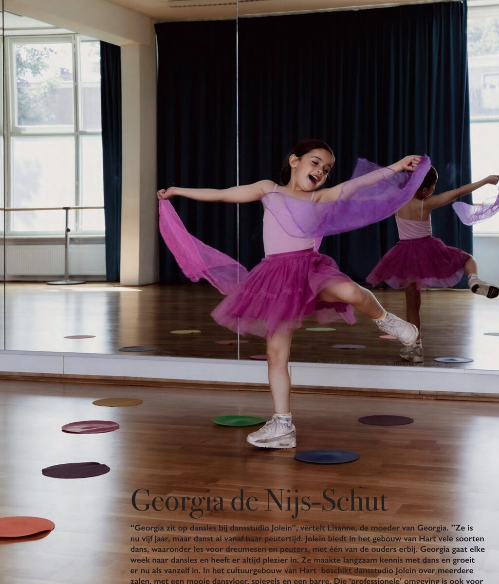 Dansles in het cultuurhuis van Hart aan de Kleine Houtweg